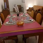 아파트 Veggera 트리칼라